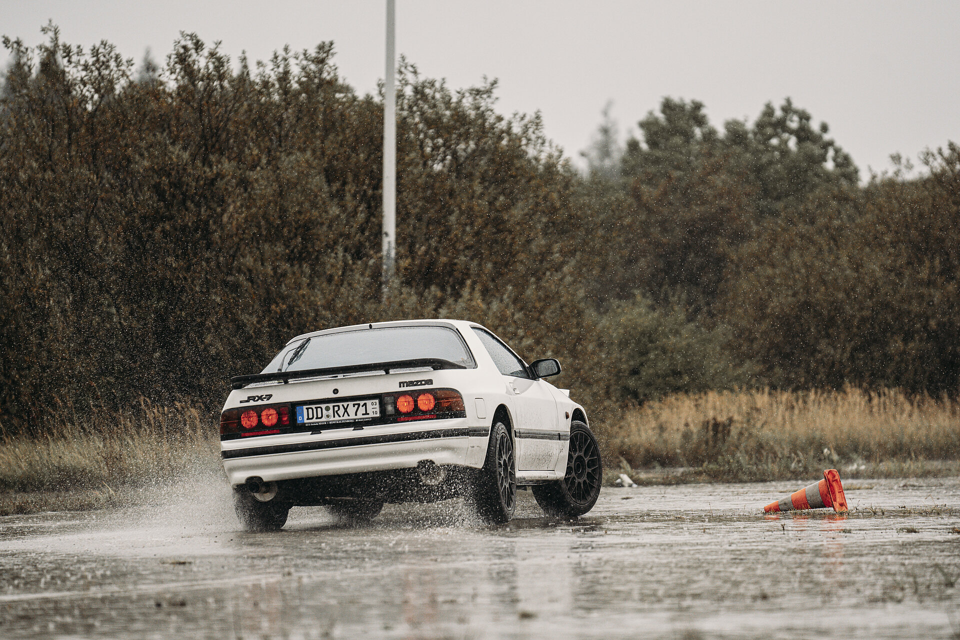 CloseUp Bild Driften im Regen
